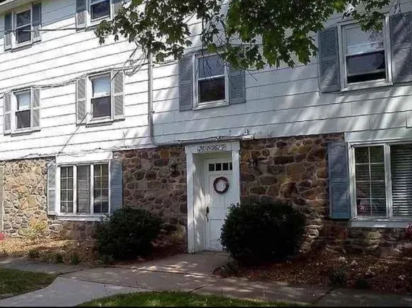 2623 N Old Bethlehem Pike APT 4, Quakertown, PA 18951