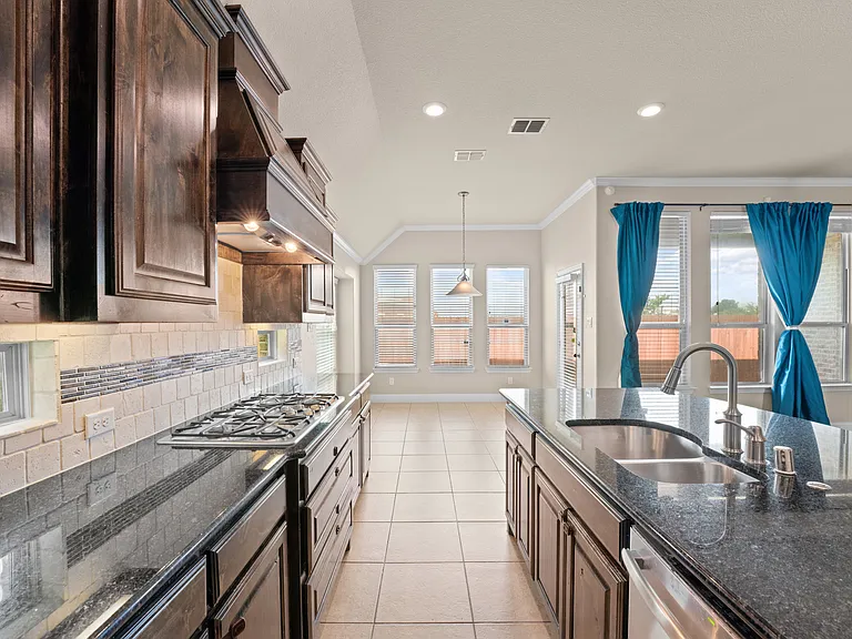 600 Fishback Cir — Photo 22
