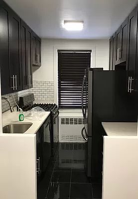 3rd image of 50 Bayard St APT 2P