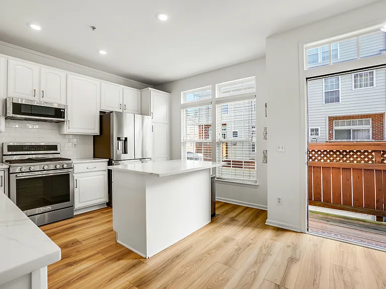 3603 Madison Ln — Photo 18