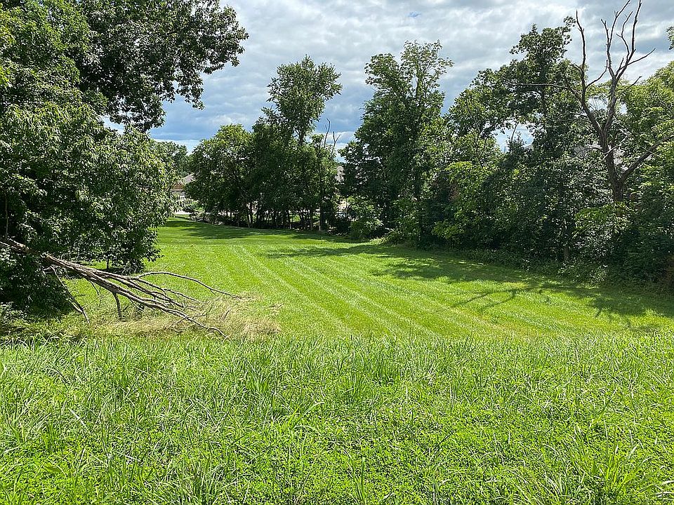 1st image of 3715 Graystone Dr