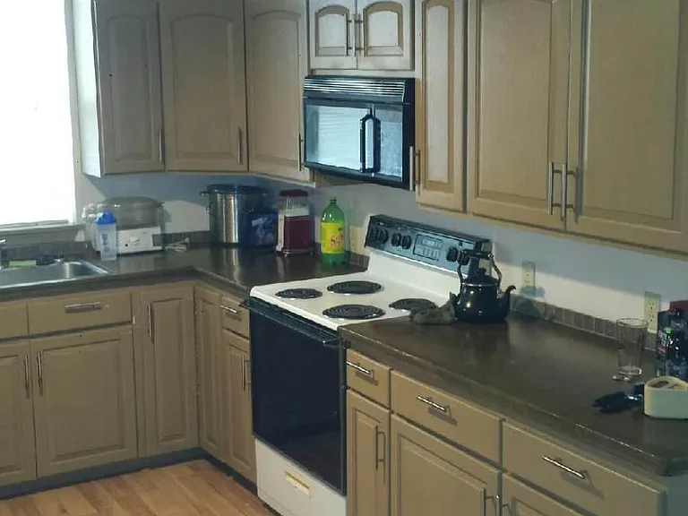 305 S Sprague St #1 — Photo 2