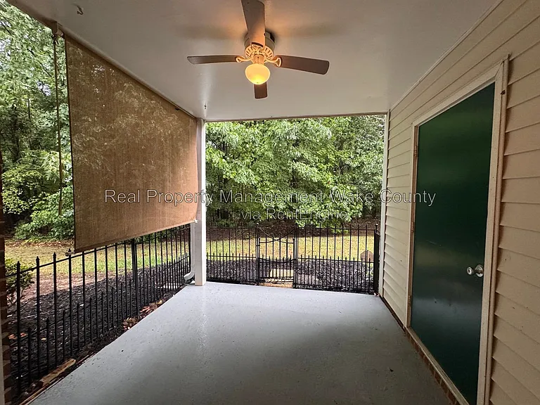 3812 Wellington Ridge Loop — Photo 26