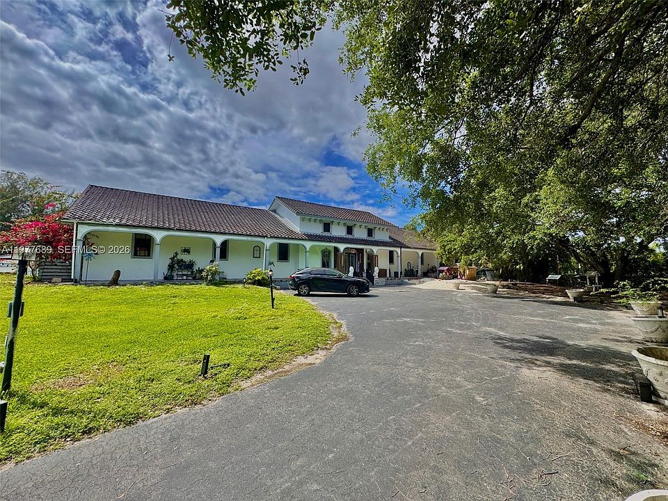1st image of 18950 SW 50th St
