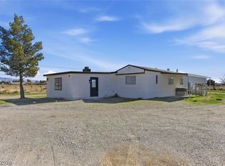 1141 W Chipmunk Rd, Pahrump, NV 89048