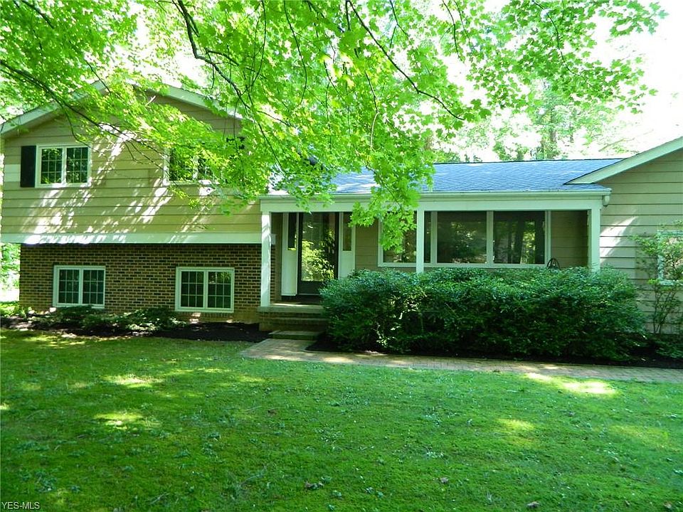 1st image of 10830 Timber Ln