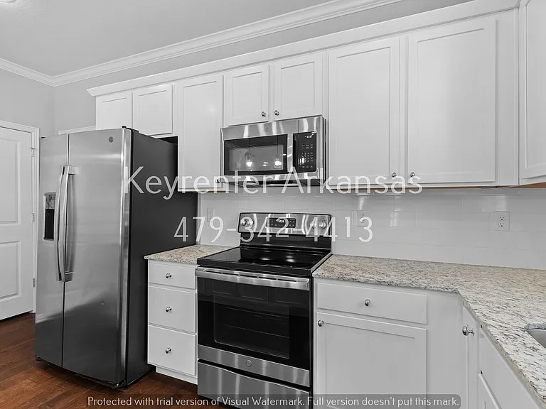1434 N Oakland Ave — Photo 12