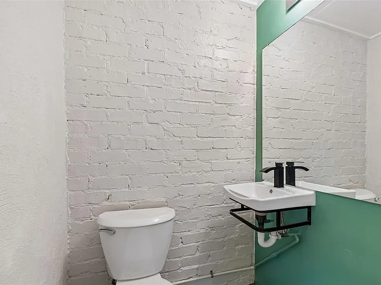 200 Evelyn Ave — Photo 12