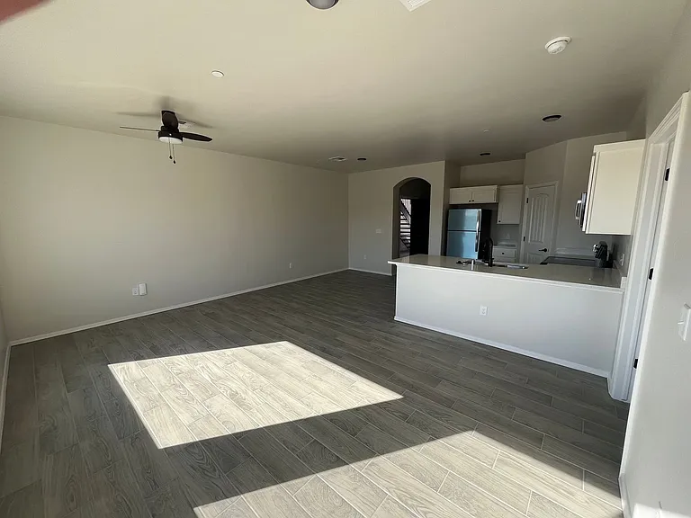 3451 Valverde Loop — Photo 9
