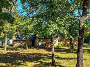 1001 Darryl Dr, Denison, TX 75021