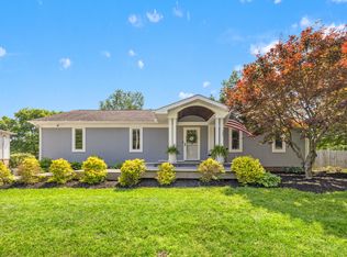 728 Longwood Rd, Lexington, KY 40503