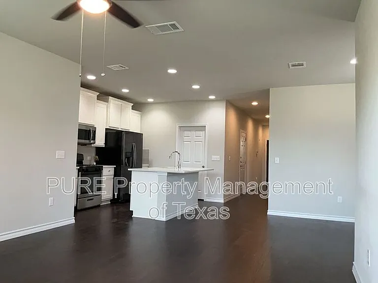 7301 Sligo Dr — Photo 4