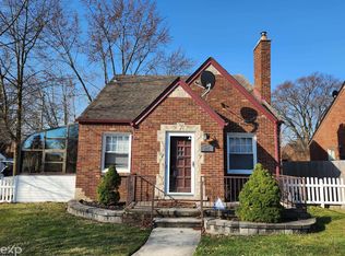 3807 Grayton St, Detroit, MI 48224