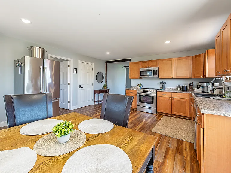 205 Allen Point Rd — Photo 14