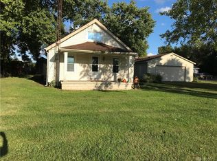 10592 Chautauqua Rd, Miamisburg, OH