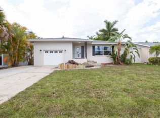 404 Maxwell Pl, Indian Rocks Beach, FL 33785