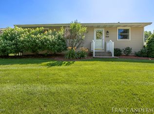 3312 Cheney Ave NE, Grand Rapids, MI 49525