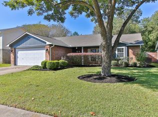 2407 Loyanne Dr, Spring, TX 77373
