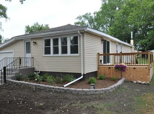 36169 N Francis Ave, Ingleside, IL 60041