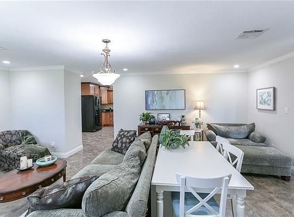 5th image of 7007 Burgandy Dr