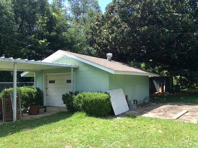 2nd image of 1258 E Burgess Rd