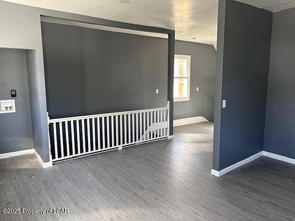 4th image of 116 E Ridge St #2
