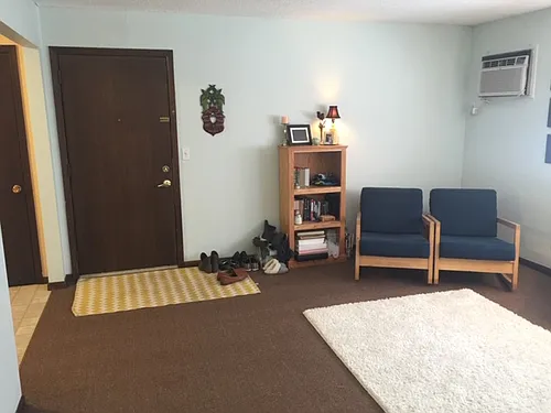 Parkside Apartments - Unit 8 Photo 1 Parkside Apartments - Unit 8 Photo 1