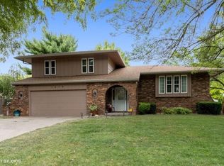 1479 NW 101st St, Clive, IA 50325