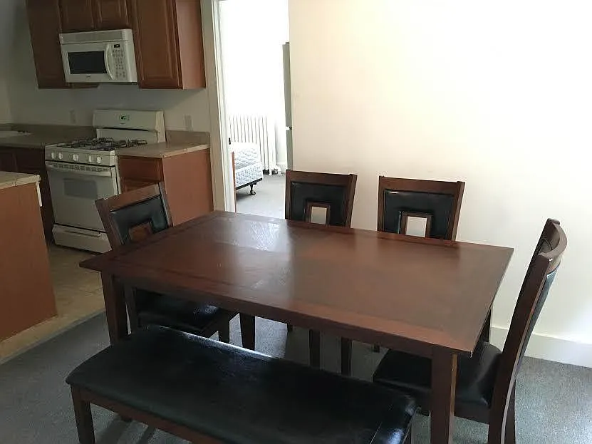 117 Dewitt Place - 5 — Photo 4