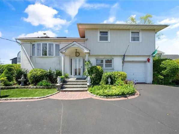 3496 Bay Front Dr, Baldwin, NY 11510