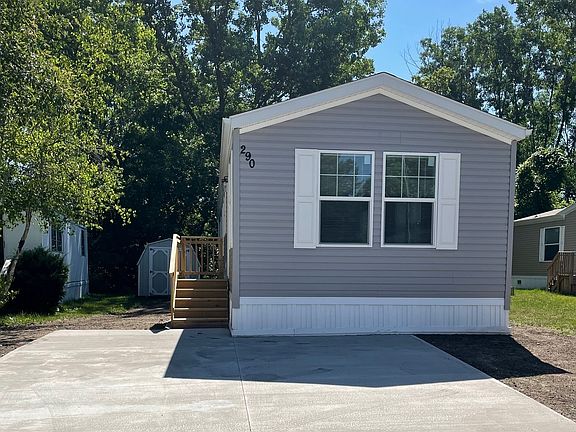4th image of 260 Pin Oak Dr #70