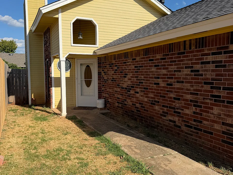 2314 Cedar Brook Dr