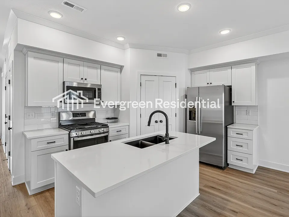 Barryview Townhomes