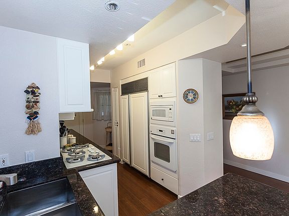 3rd image of 1133 1st St Unit 220