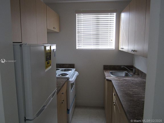 3rd image of 29 Oviedo Ave APT 4