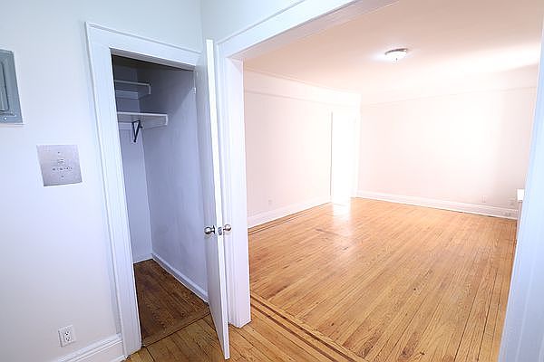 1st image of 8602 Forest Pkwy APT 1I