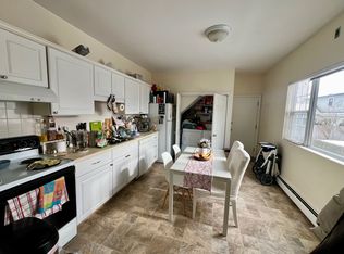 (Undisclosed Address), Newton, MA 02458