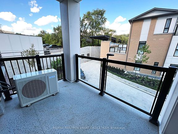 3rd image of 160 Canon Jackson Dr #209