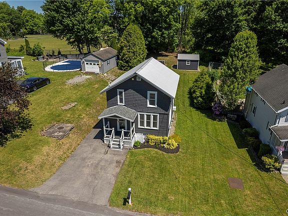 2nd image of 115 Zoller Ave