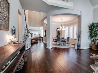 205 Ridgewood Dr, Lewisville, TX 75067