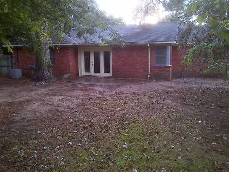 5761 Anniston Ave — Photo 3