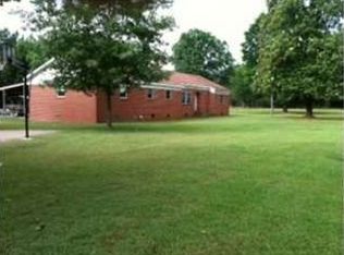 18 Dragon Fly Ln, Aliceville, AL 35442