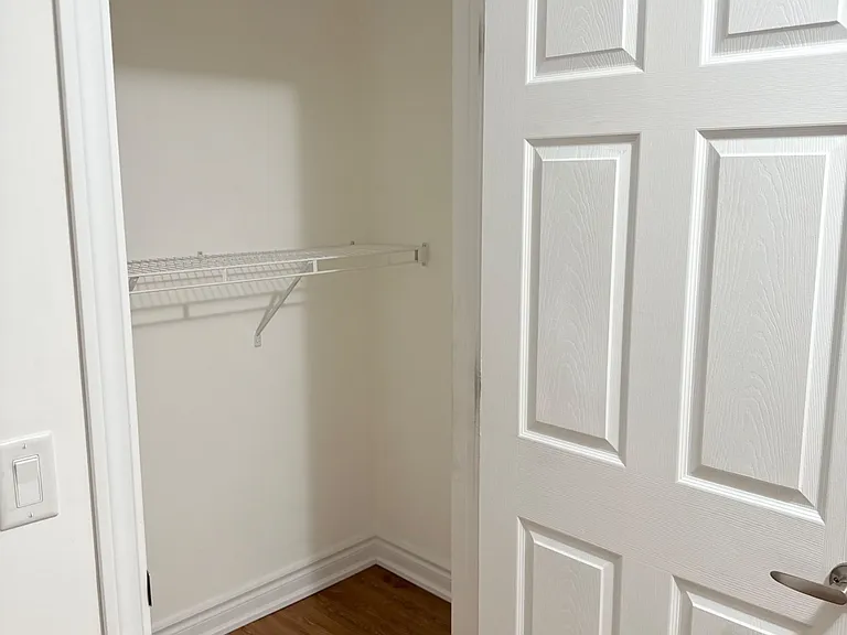 20 Hyacinth St #BASEMENT — Photo 16