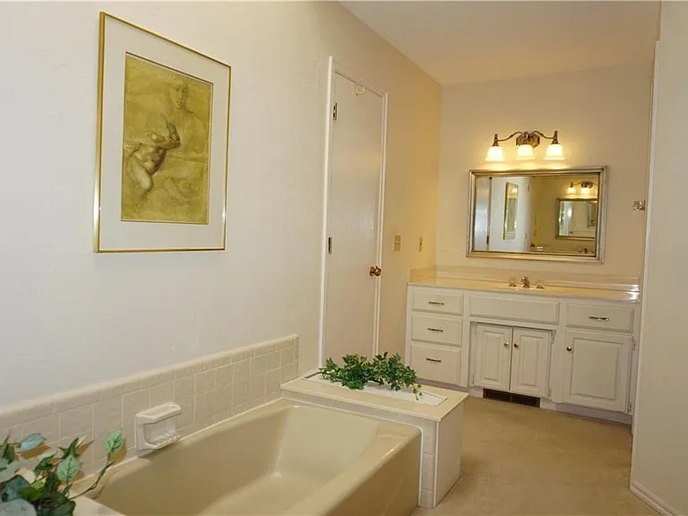 Master Bath.