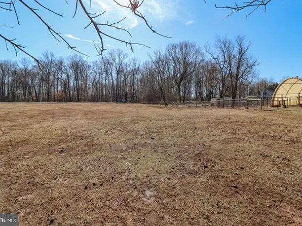 3 Manor Ct, North East, MD 21911