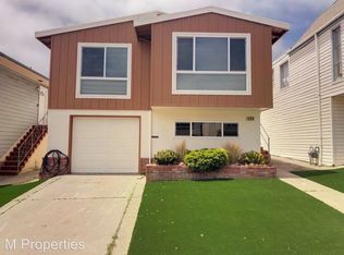 208 Verano Dr, Daly City, CA 94015