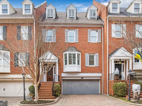 3685 Peachtree Rd NE APT 10, Atlanta, GA 30319