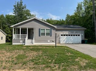 73 Big Bear Rd, Rochester, NH 03868