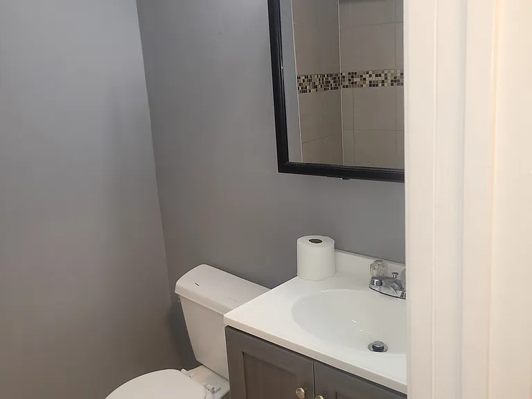 9123 S Woodlawn Ave — Photo 6