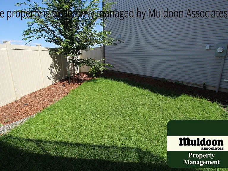 9204 Timberlake Loop — Photo 33